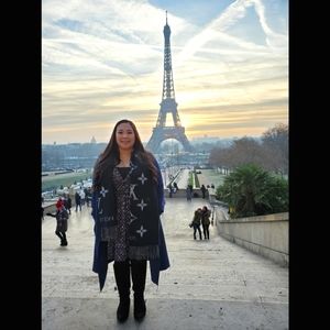 Meet your Posher, Linda